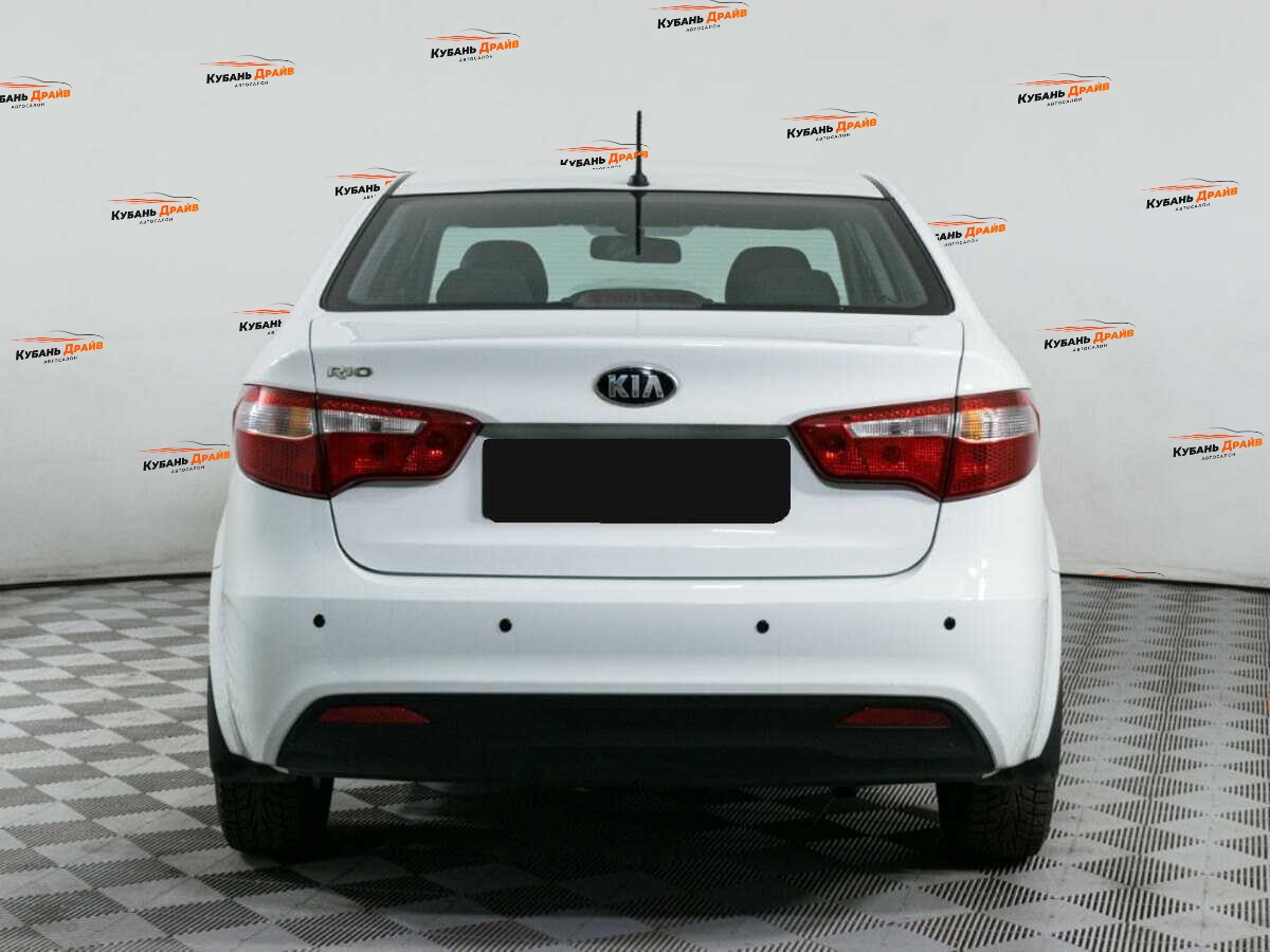 Kia Rio 2013 года с пробегом. Фото: #4