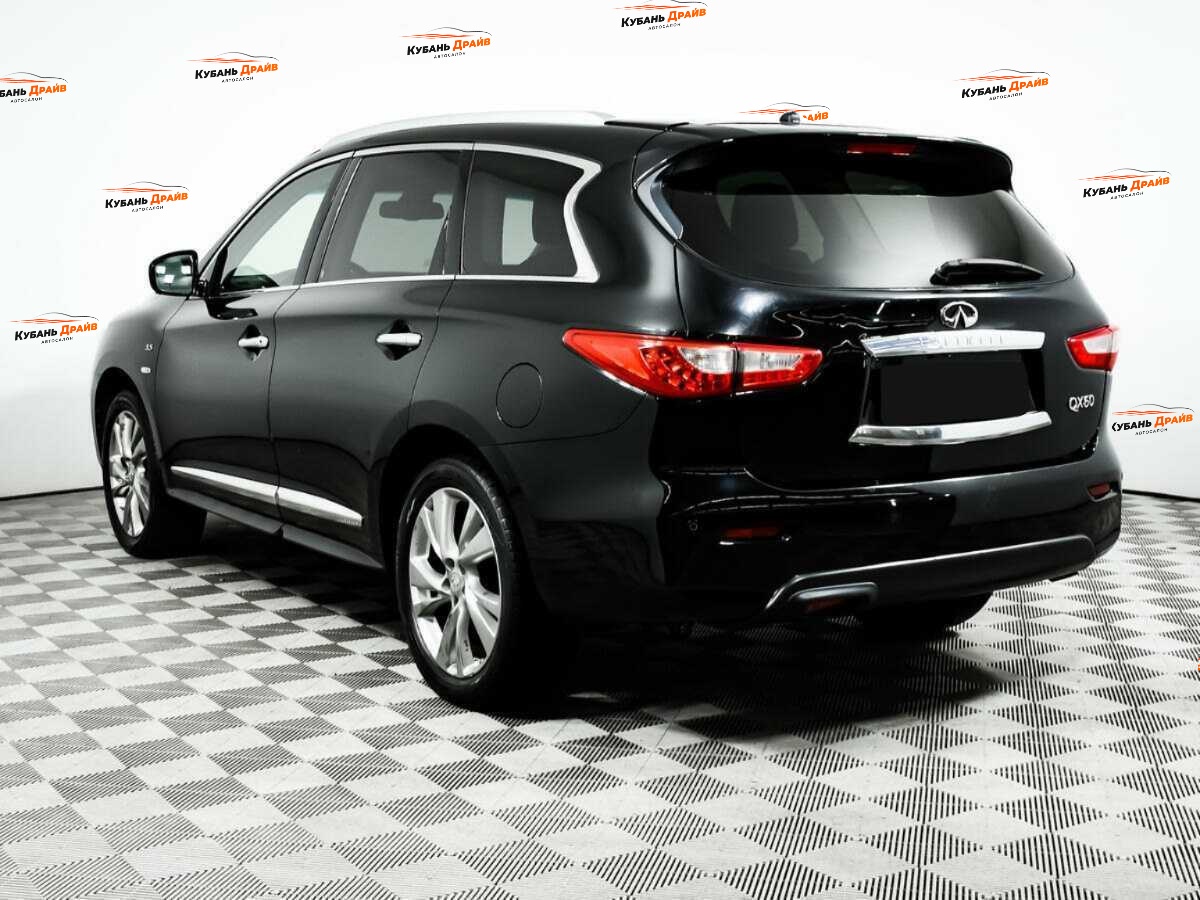 Infiniti QX60 2014 года с пробегом. Фото: #5