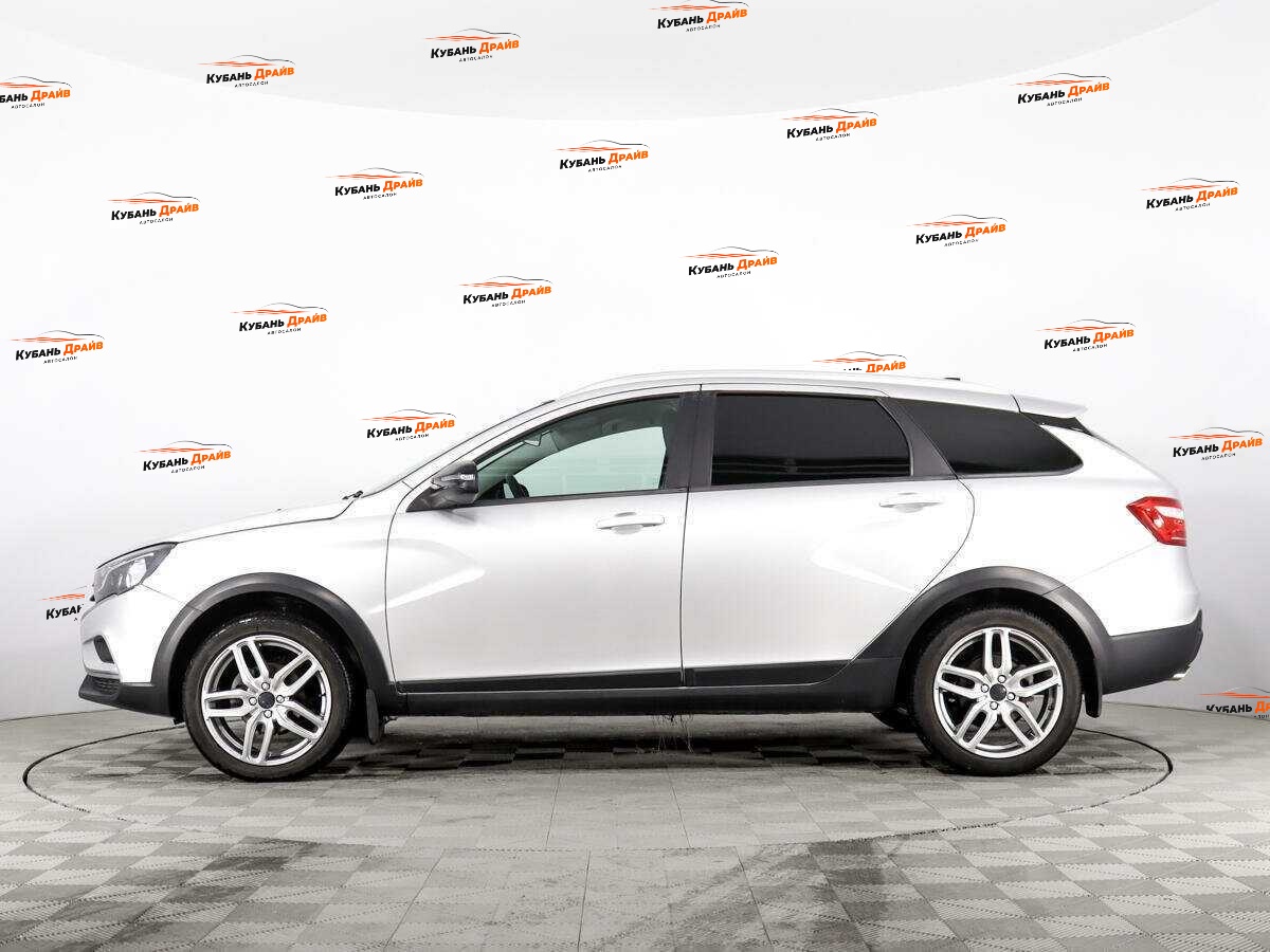 Lada (ВАЗ) Vesta 2022 года с пробегом. Фото: #7