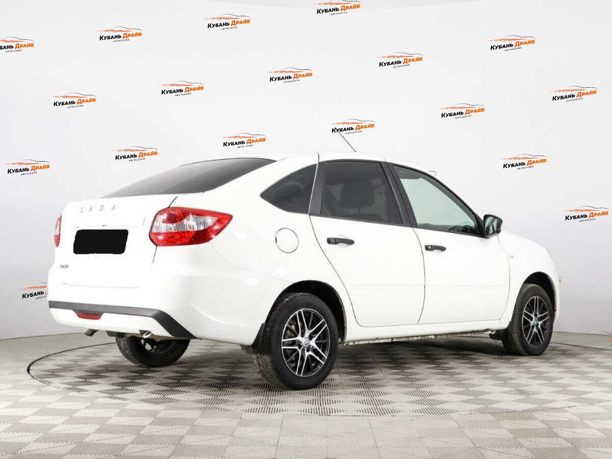 Lada (ВАЗ) Granta 2019 года с пробегом. Фото: #4