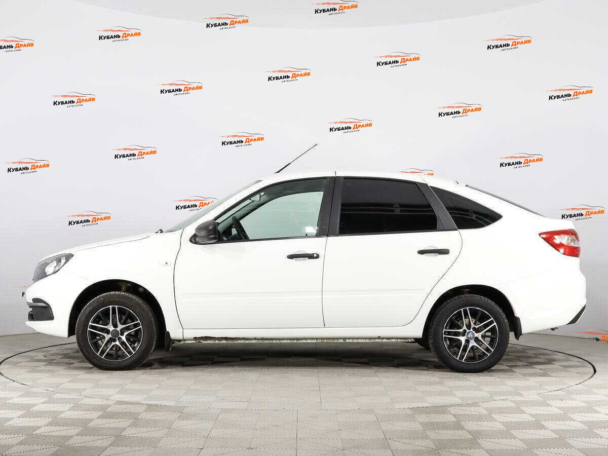 Lada (ВАЗ) Granta 2019 года с пробегом. Фото: #7