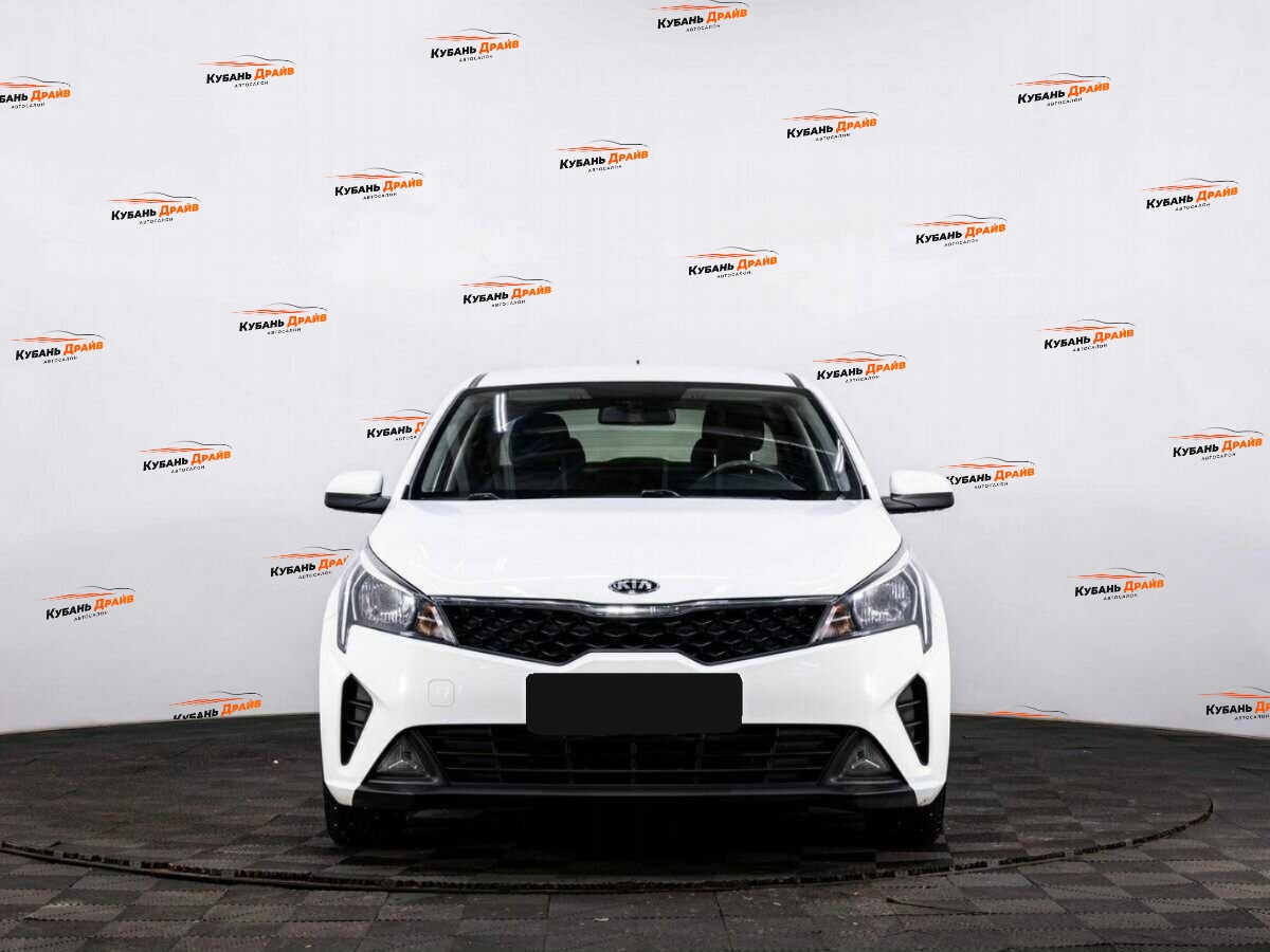 Kia Rio 2021 года с пробегом. Фото: #1
