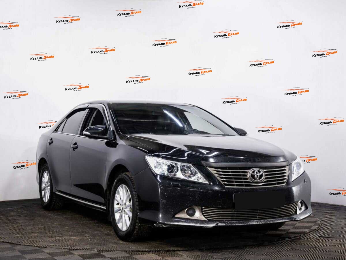 Toyota Camry 2012 года с пробегом. Фото: #2
