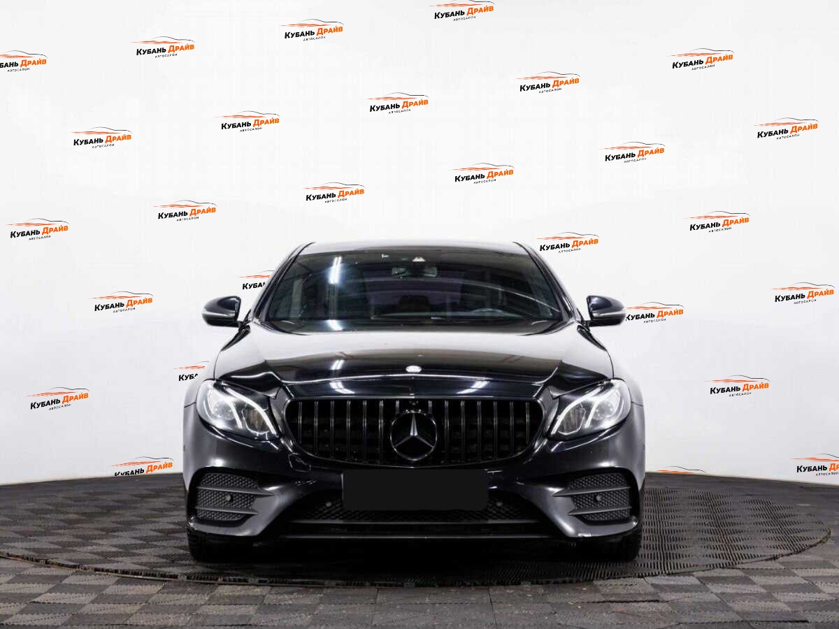 Mercedes-Benz E-Класс 2016 года с пробегом. Фото: #1