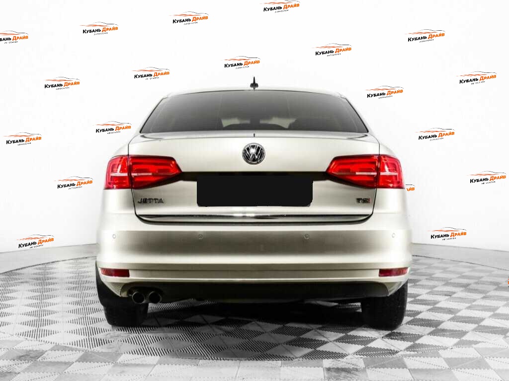 Volkswagen Jetta 2016 года с пробегом. Фото: #5