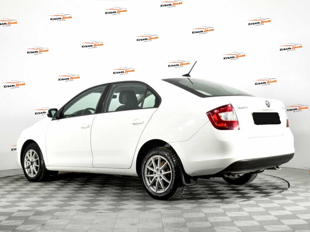 Skoda Rapid 2018 года с пробегом. Фото: #6