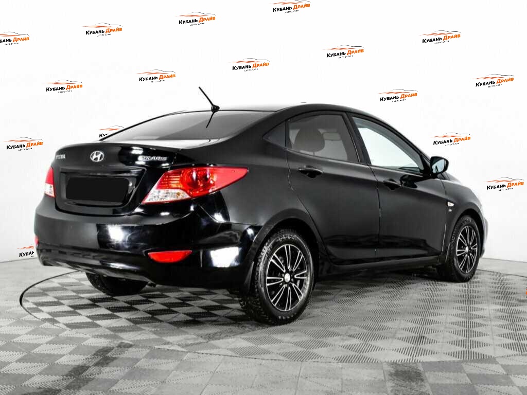 Hyundai Solaris 2012 года с пробегом. Фото: #4