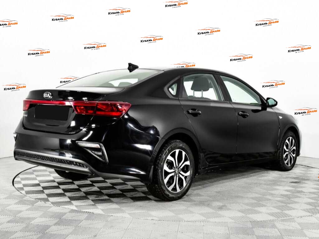 Kia Cerato 2019 года с пробегом. Фото: #4