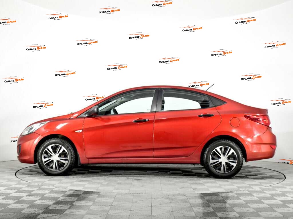 Hyundai Solaris 2013 года с пробегом. Фото: #3