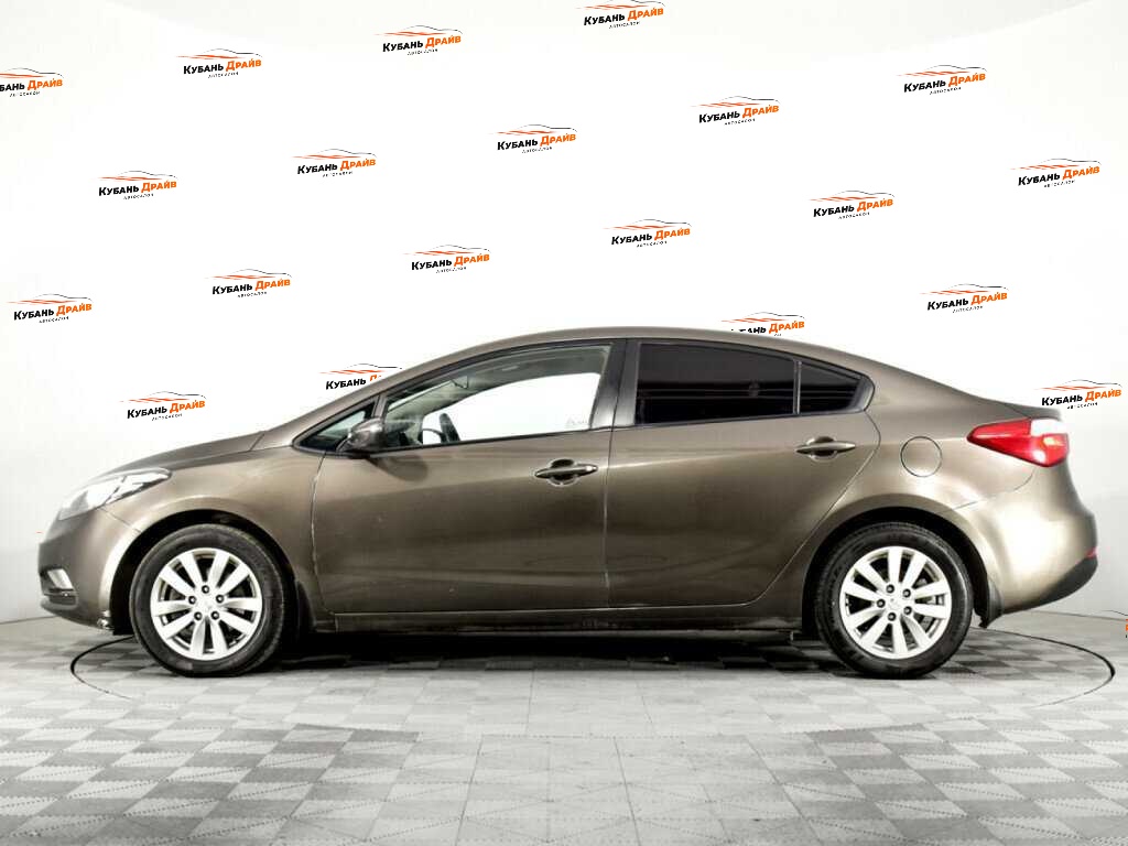 Kia Cerato 2015 года с пробегом. Фото: #7