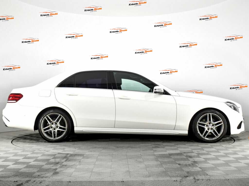 Mercedes-Benz E-Класс 2015 года с пробегом. Фото: #3