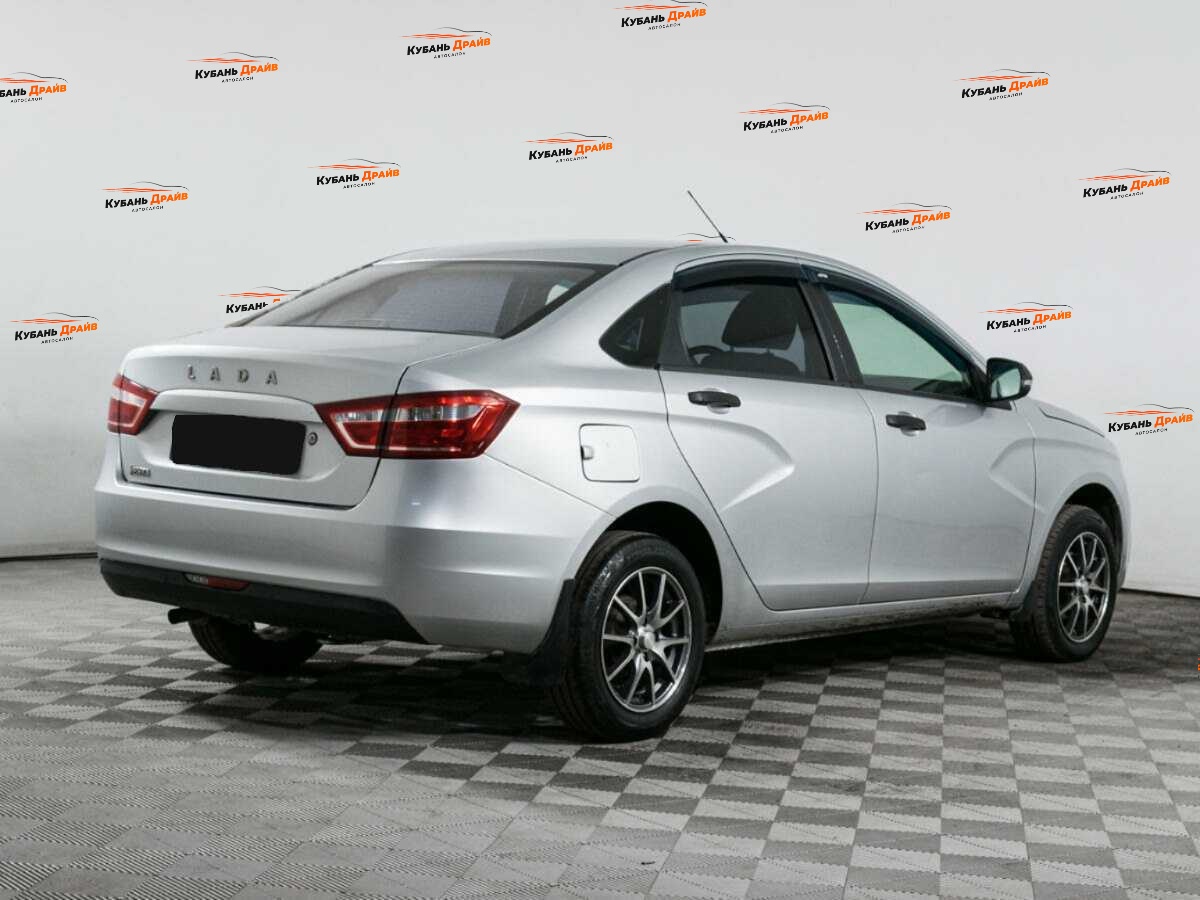 Lada (ВАЗ) Vesta 2017 года с пробегом. Фото: #4