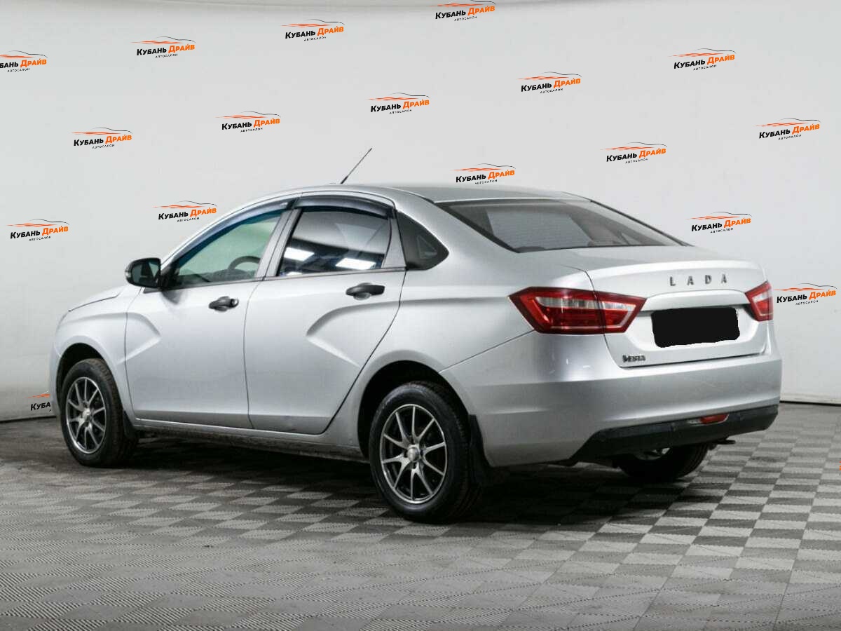 Lada (ВАЗ) Vesta 2017 года с пробегом. Фото: #6