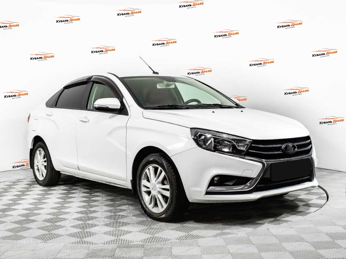 Lada (ВАЗ) Vesta 2016 года с пробегом. Фото: #2