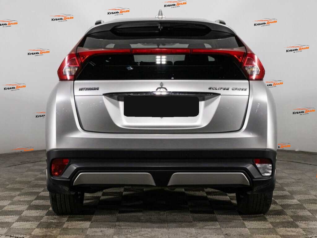 Mitsubishi Eclipse Cross 2018 года с пробегом. Фото: #5