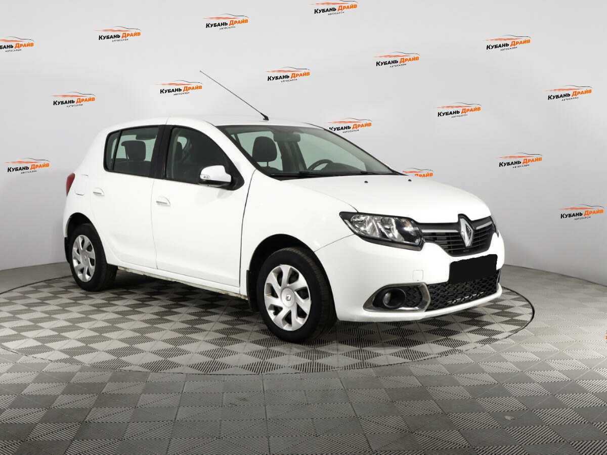 Renault Sandero 2017 года с пробегом. Фото: #2