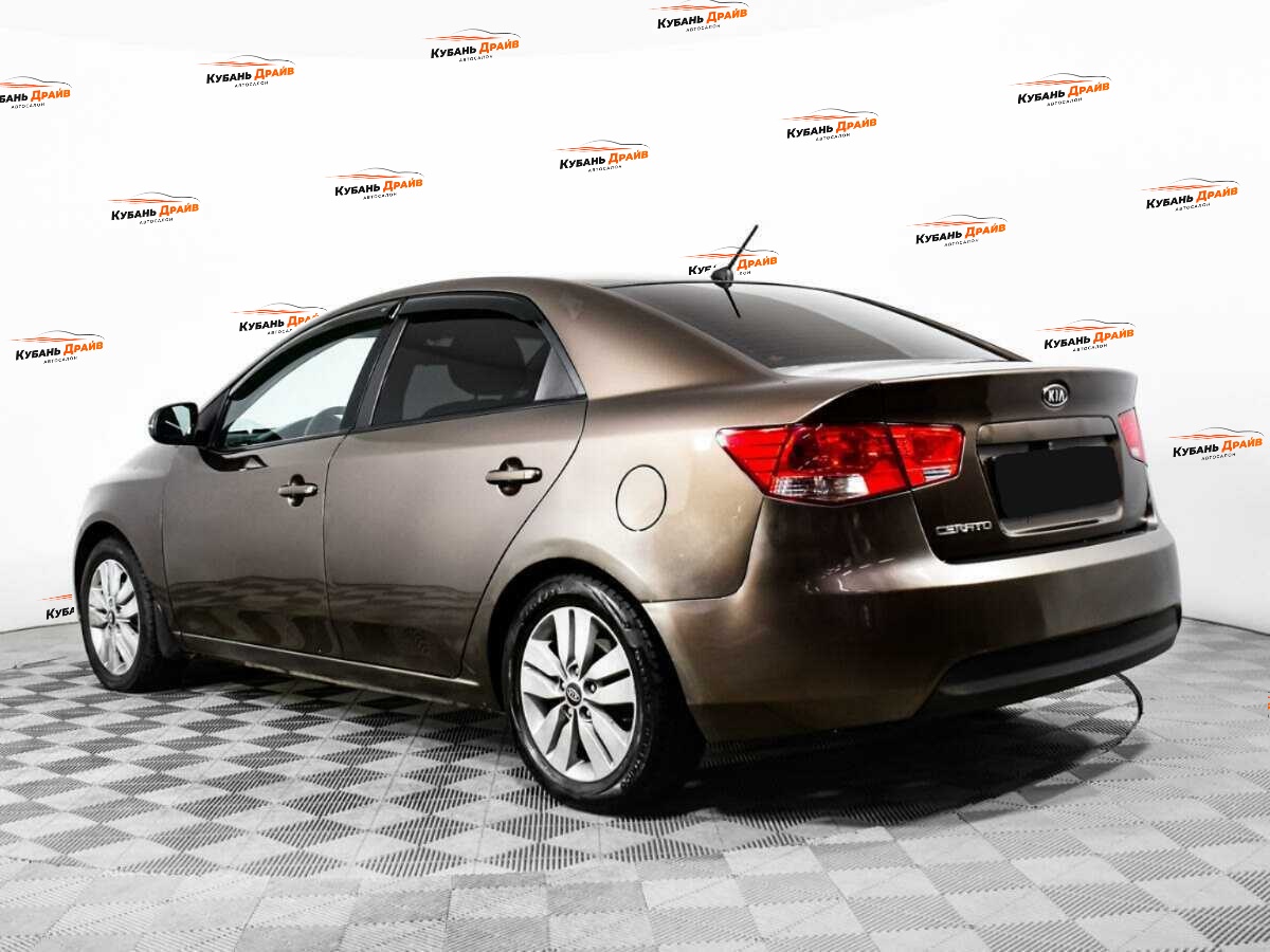 Kia Cerato 2012 года с пробегом. Фото: #6