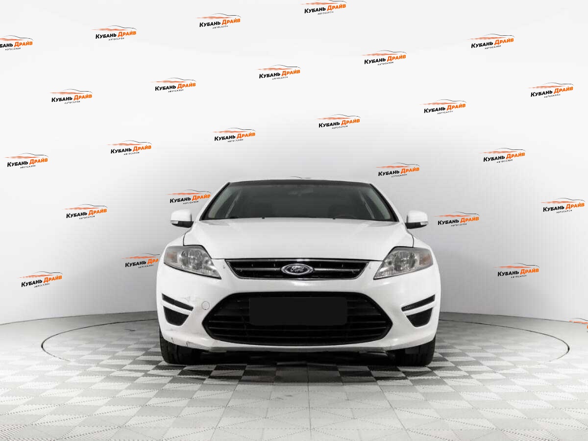 Ford Mondeo 2014 года с пробегом. Фото: #1