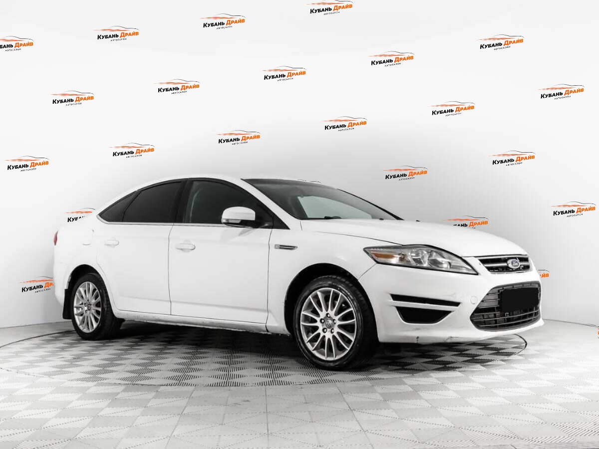 Ford Mondeo 2014 года с пробегом. Фото: #2