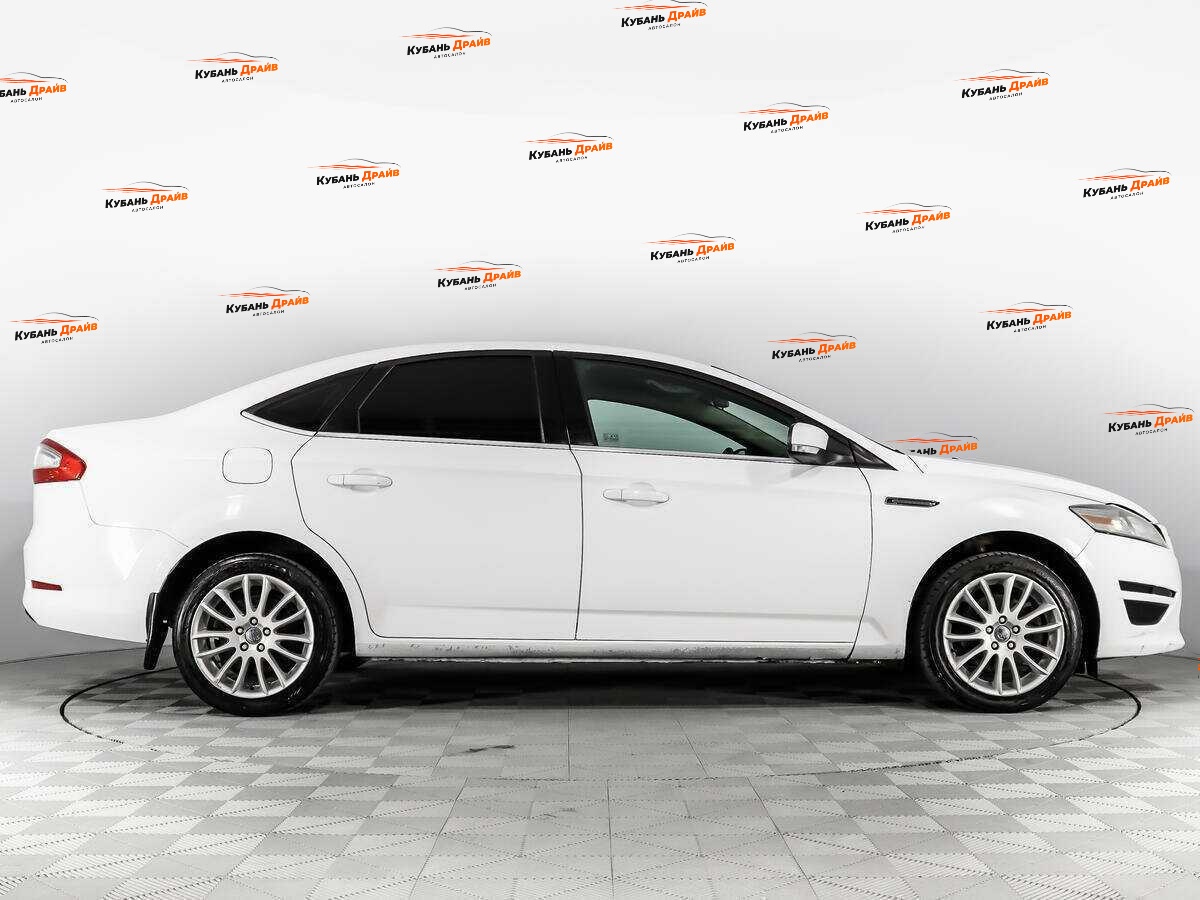 Ford Mondeo 2014 года с пробегом. Фото: #3