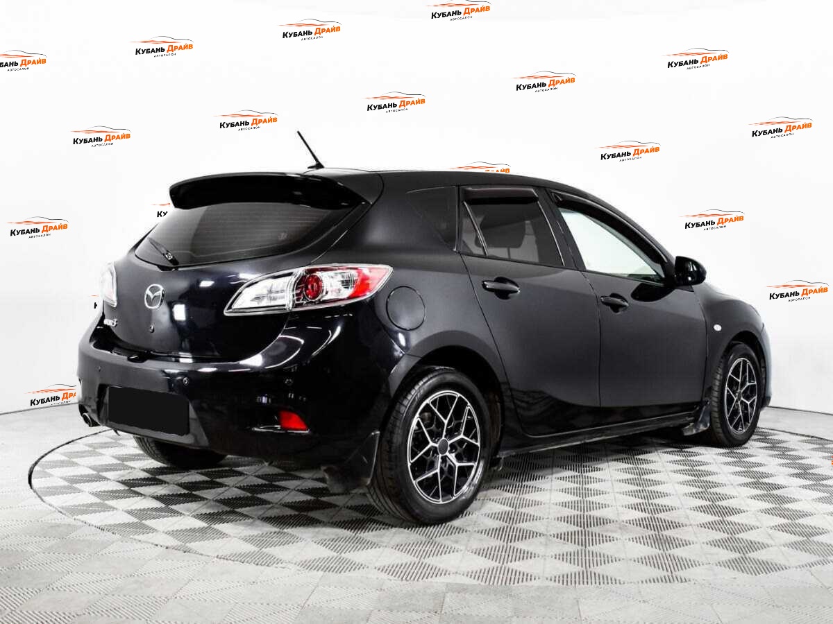 Mazda 3 2012 года с пробегом. Фото: #4