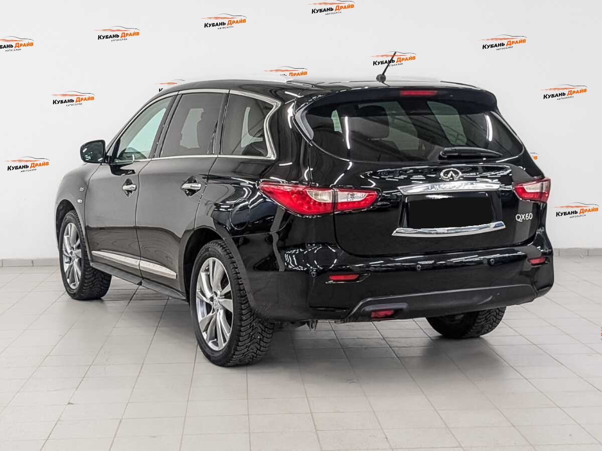 Infiniti QX60 2014 года с пробегом. Фото: #6