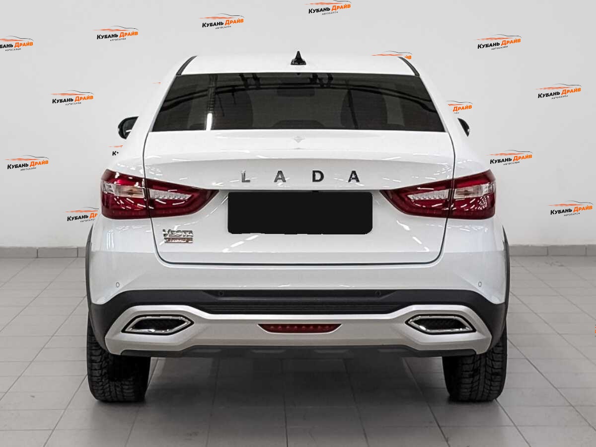 Lada (ВАЗ) Vesta 2024 года с пробегом. Фото: #5