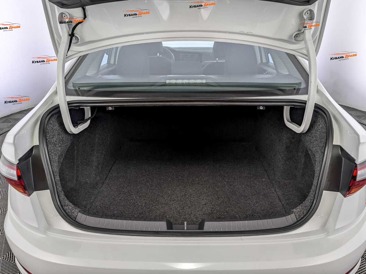 Volkswagen Jetta 2020 года с пробегом. Фото: #9