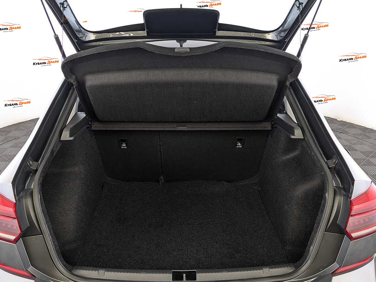 Volkswagen Polo 2021 года с пробегом. Фото: #9