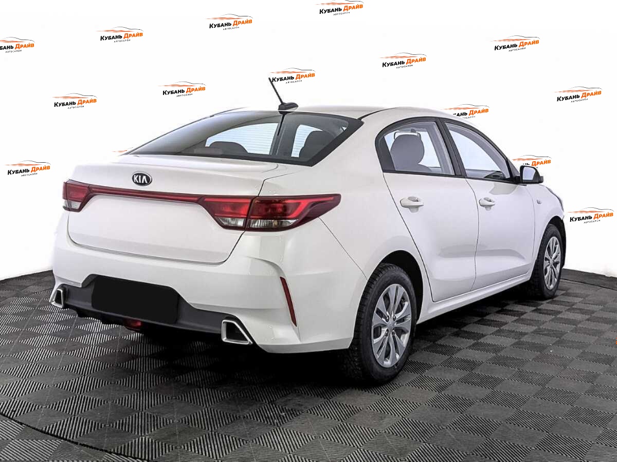 Kia Rio 2021 года с пробегом. Фото: #4