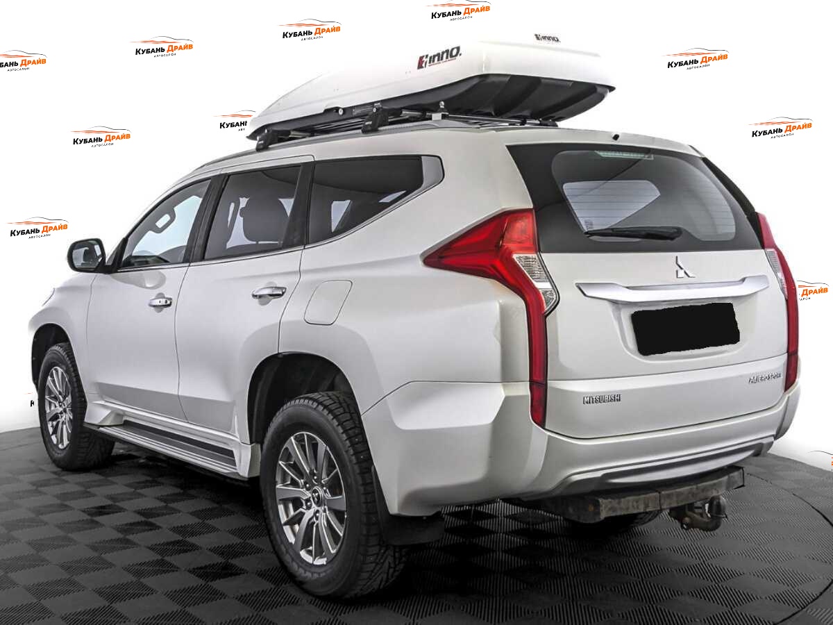 Mitsubishi Pajero Sport 2018 года с пробегом. Фото: #6