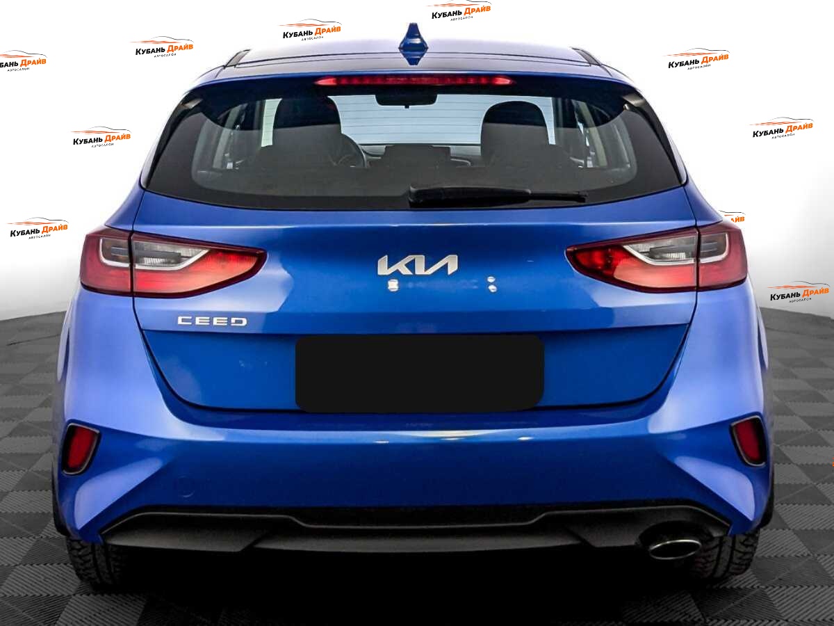 Kia Ceed 2022 года с пробегом. Фото: #5
