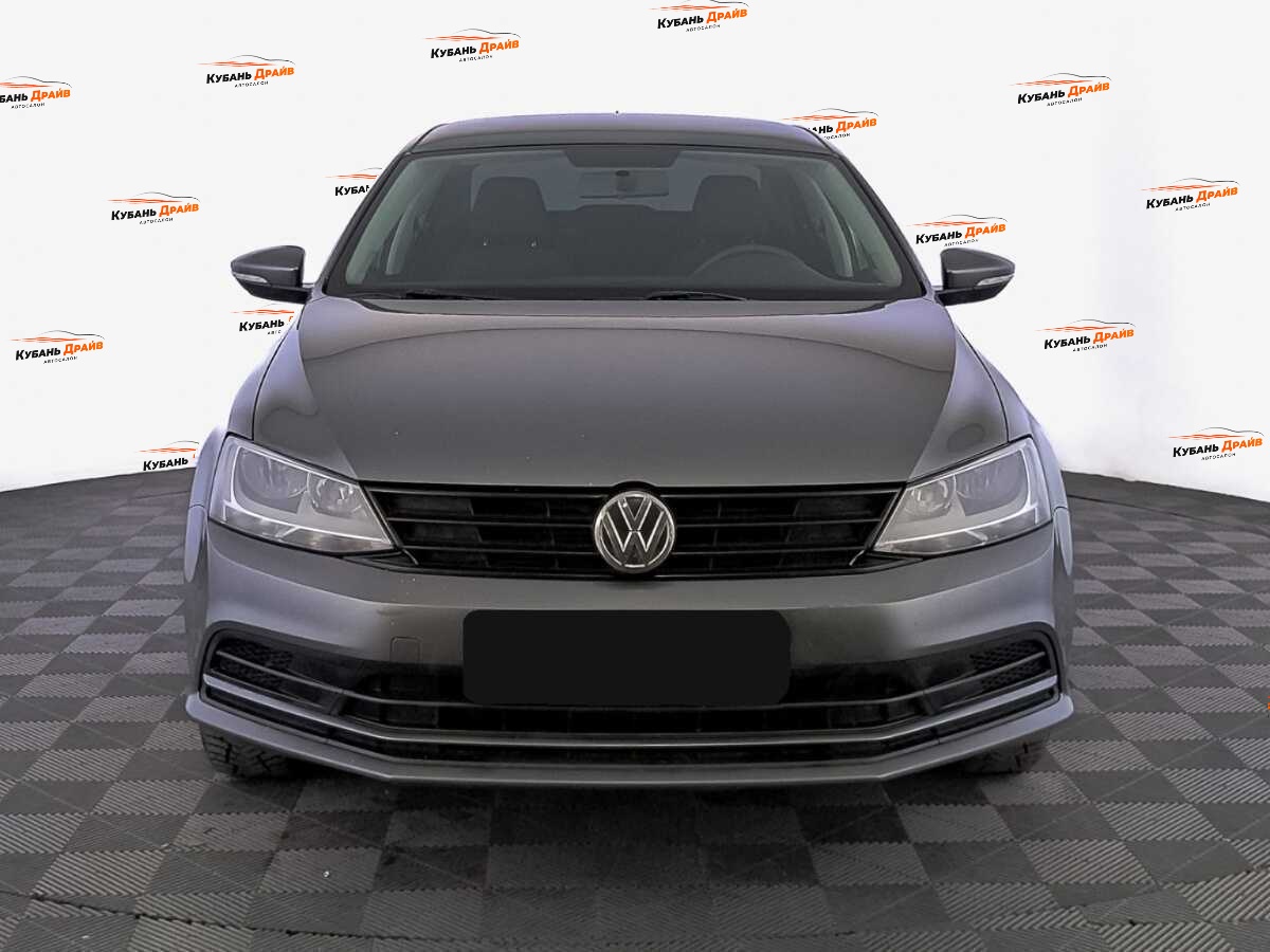 Volkswagen Jetta 2016 года с пробегом. Фото: #1