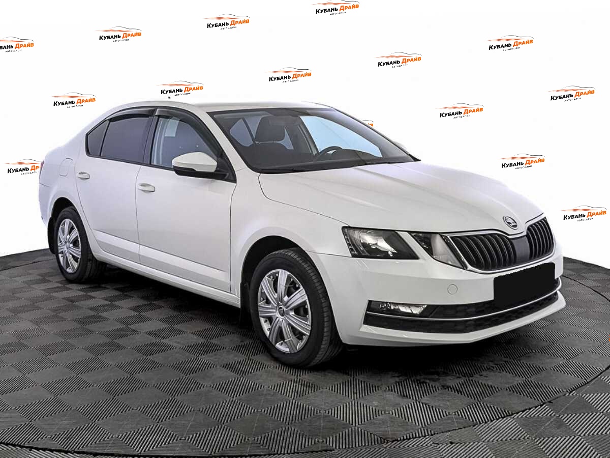 Skoda Octavia 2020 года с пробегом. Фото: #2