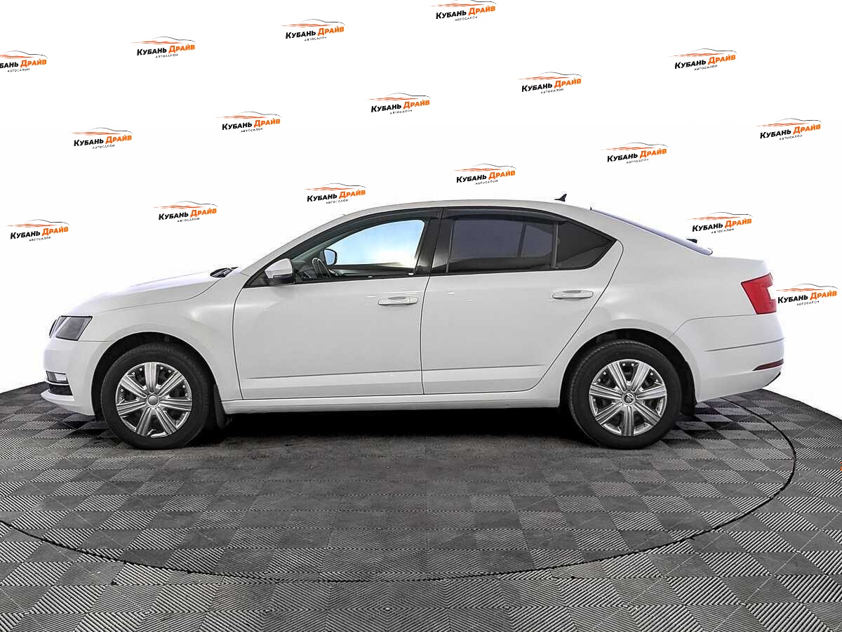 Skoda Octavia 2020 года с пробегом. Фото: #7