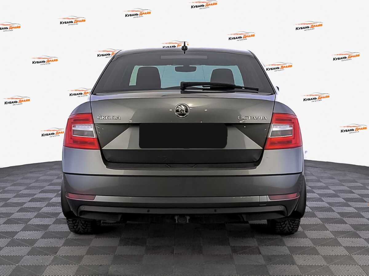 Skoda Octavia 2018 года с пробегом. Фото: #5