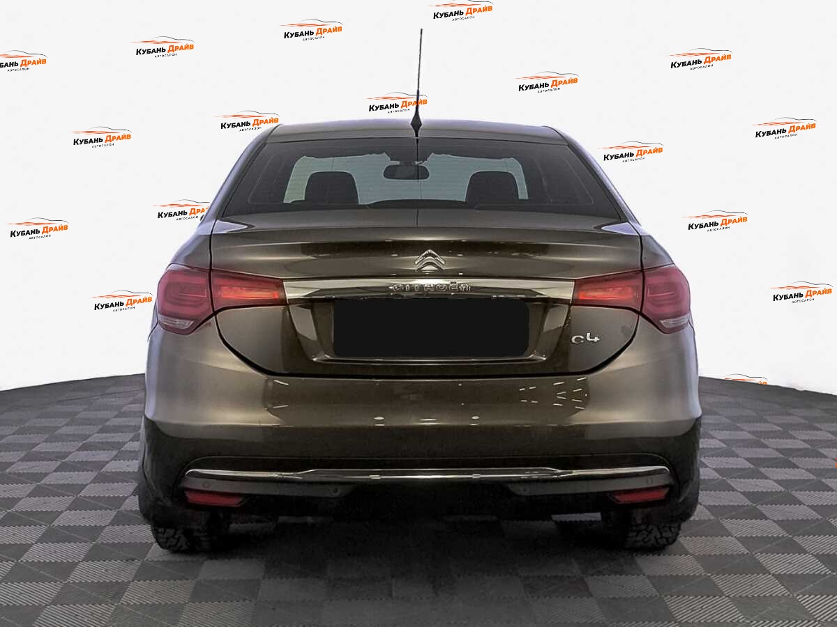 Citroen C4 2018 года с пробегом. Фото: #5