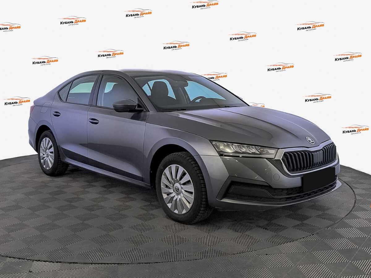 Skoda Octavia 2021 года с пробегом. Фото: #2