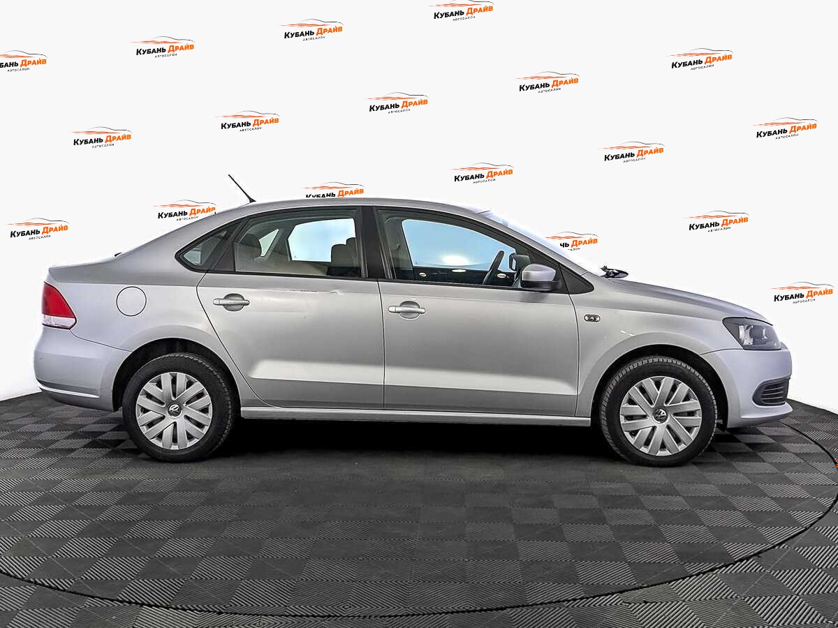 Volkswagen Polo 2015 года с пробегом. Фото: #3
