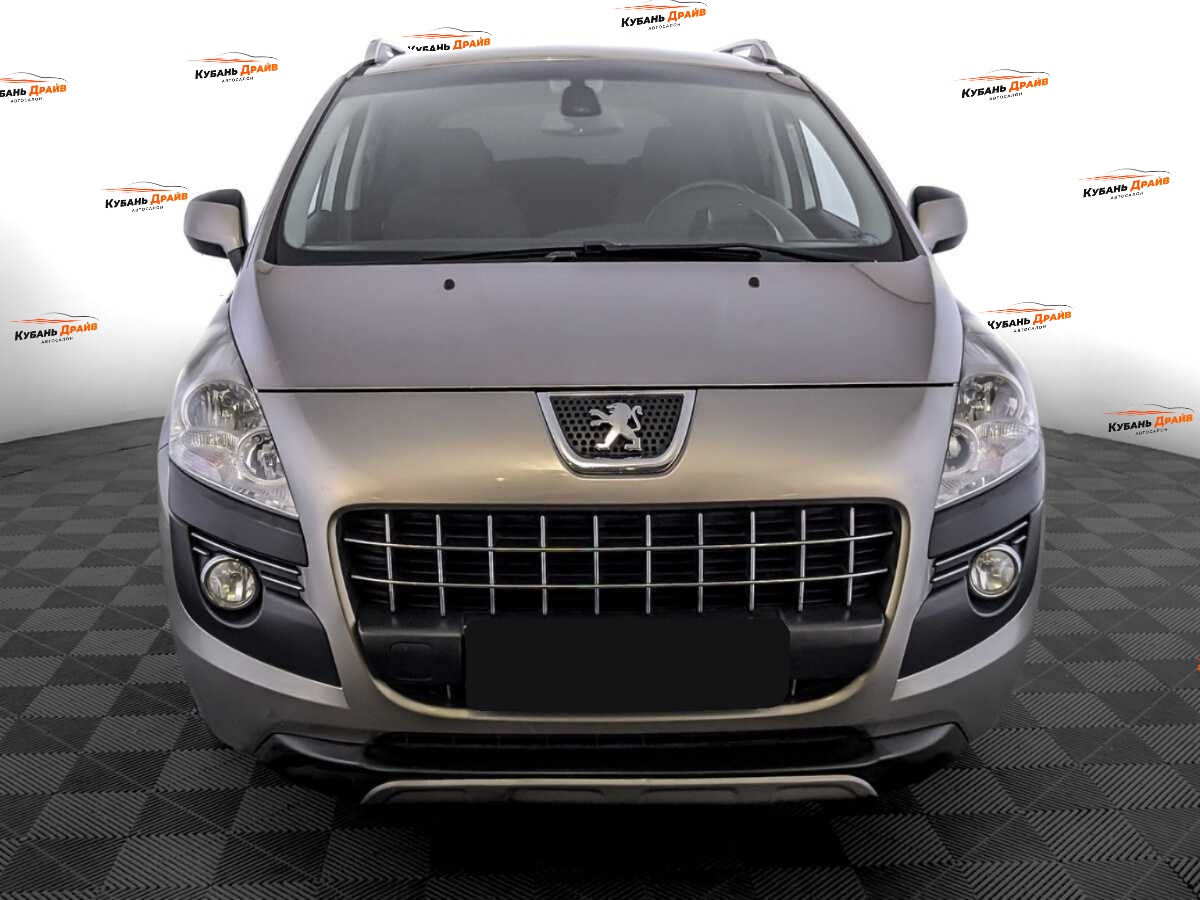 Peugeot 3008 2012 года с пробегом. Фото: #1