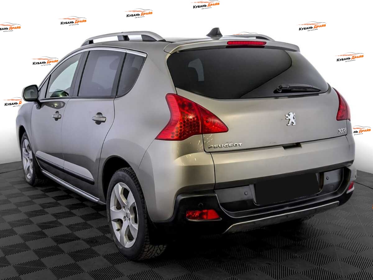 Peugeot 3008 2012 года с пробегом. Фото: #6