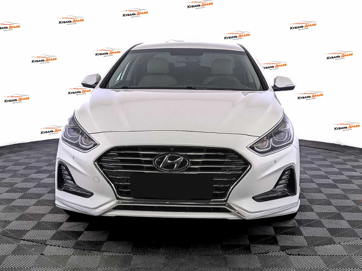 Hyundai Sonata 2019 года с пробегом. Фото: #1