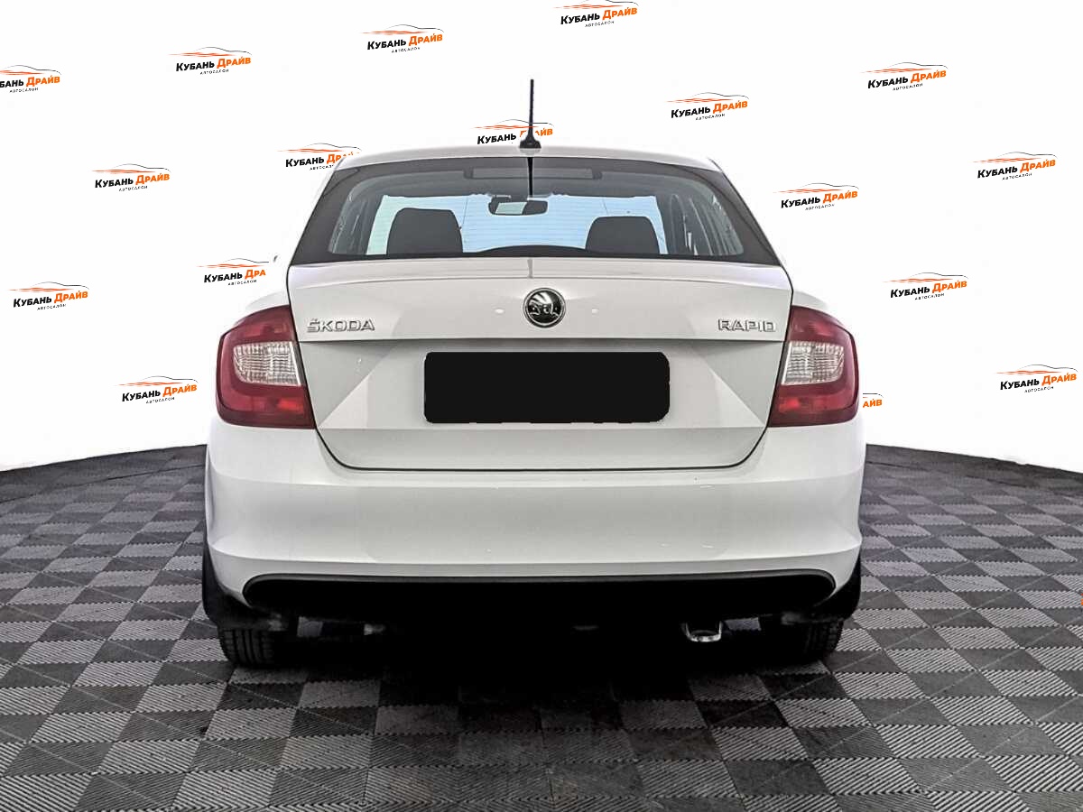 Skoda Rapid 2019 года с пробегом. Фото: #5