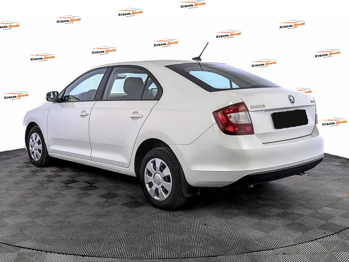 Skoda Rapid 2019 года с пробегом. Фото: #6