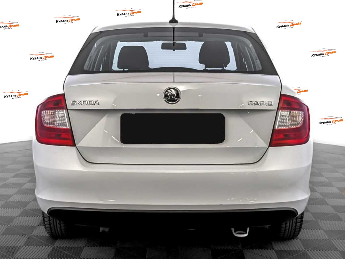 Skoda Rapid 2017 года с пробегом. Фото: #5