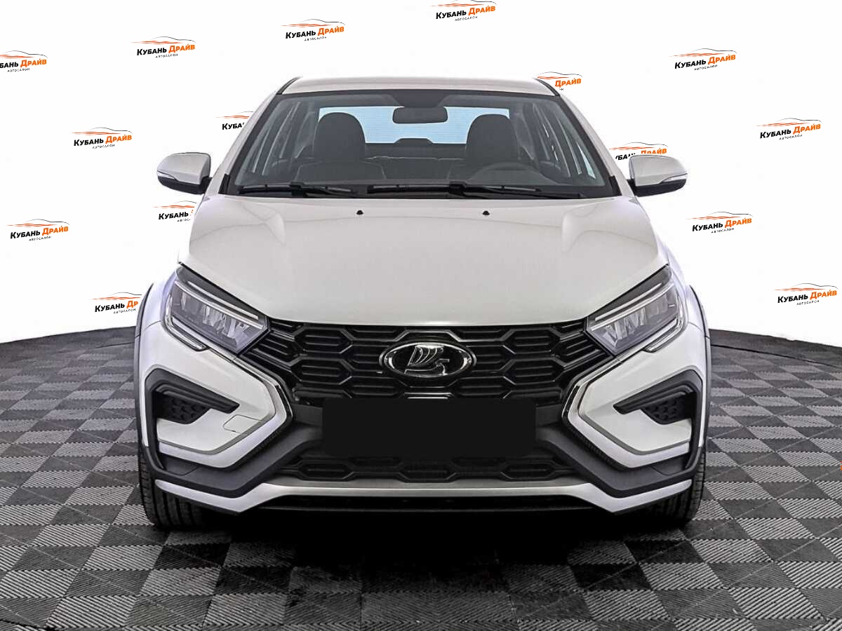 Lada (ВАЗ) Vesta 2024 года с пробегом. Фото: #1