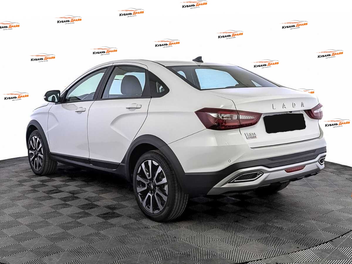 Lada (ВАЗ) Vesta 2024 года с пробегом. Фото: #6