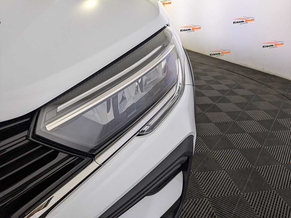 Lada (ВАЗ) Vesta 2024 года с пробегом. Фото: #10