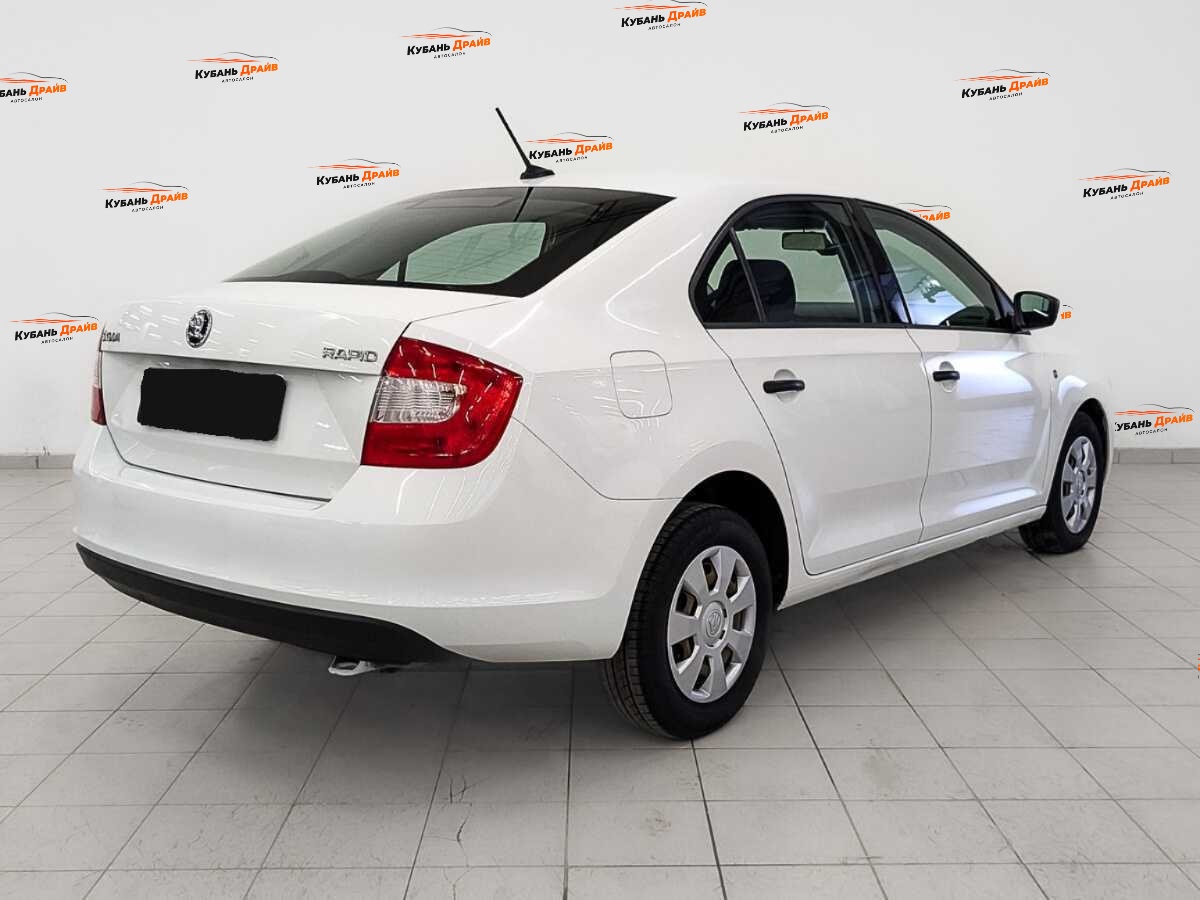 Skoda Rapid 2017 года с пробегом. Фото: #3
