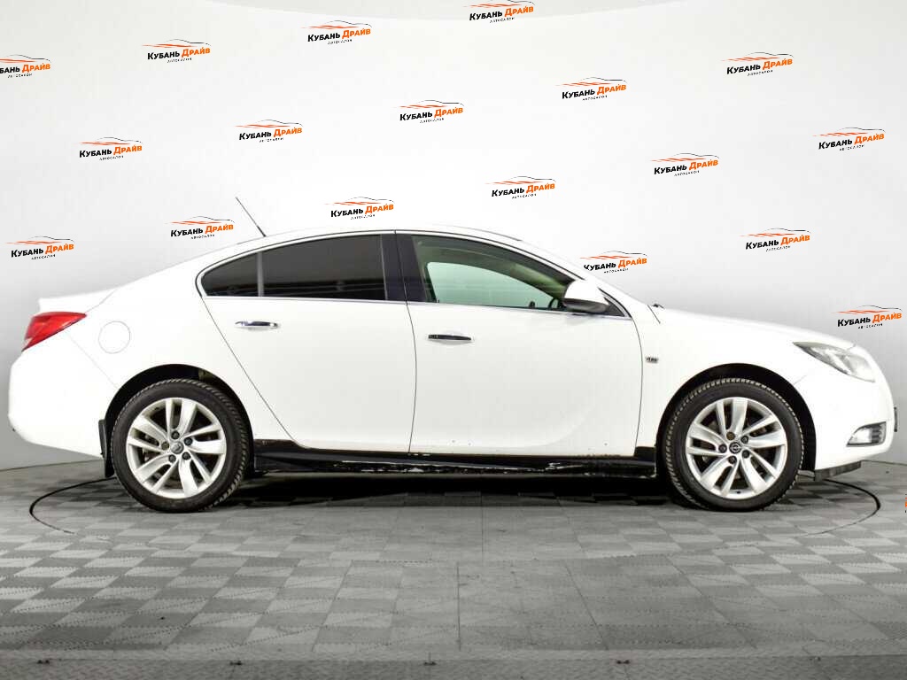 Opel Insignia 2012 года с пробегом. Фото: #3